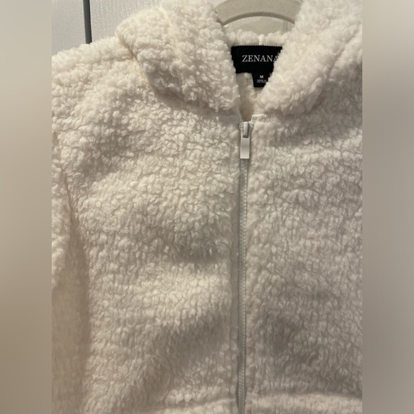 white teddy vest - Picture 4 of 7